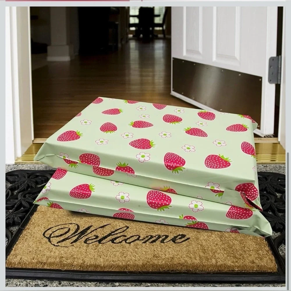 Strawberry Print Poly Mailers 14.5x19 Pack of 10